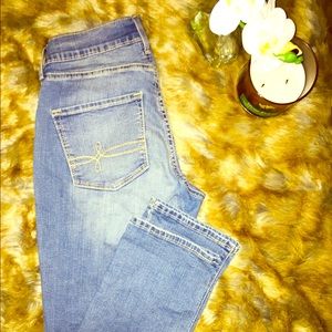 Levi’s Medium wash denim Jeans.